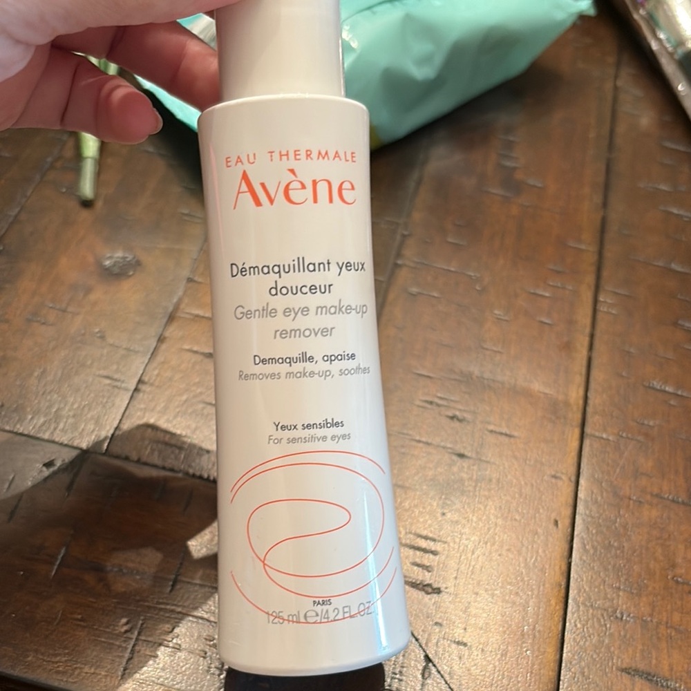 Avène Gentle Eye Makeup Remover